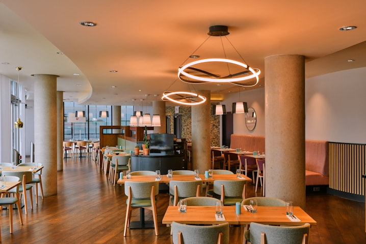 Aloft London ExCeL - Docksider Restaurant image 1