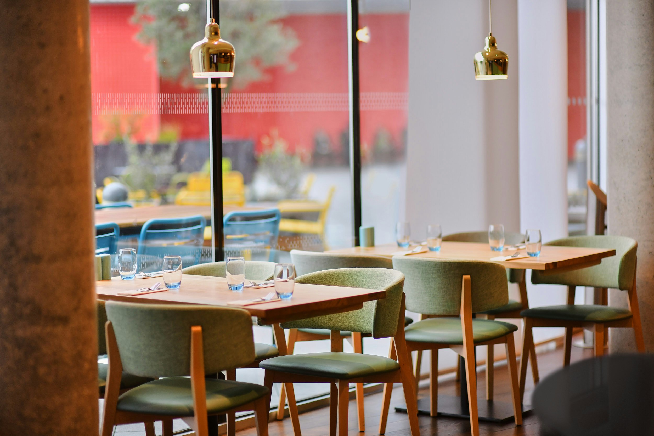 Aloft London ExCeL - Docksider Restaurant image 2