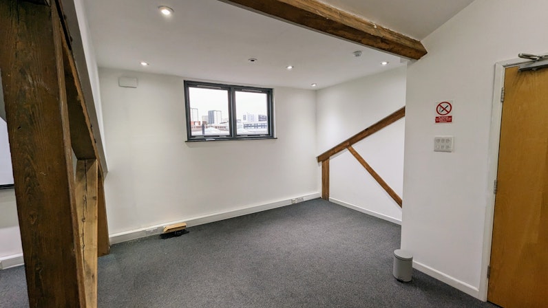 The Leeds People's Gym - The Community Room image 3