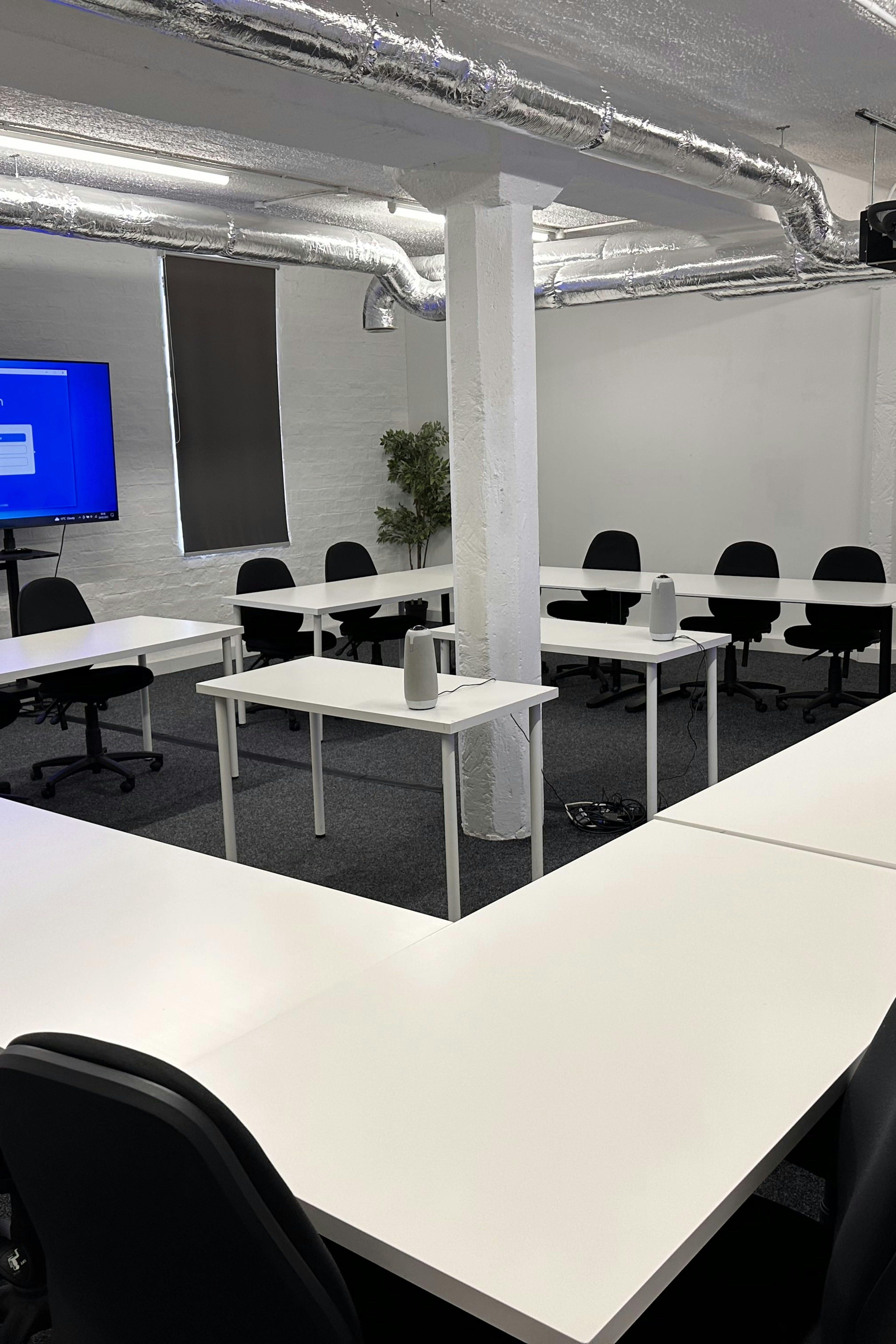 Business | Meeting Room