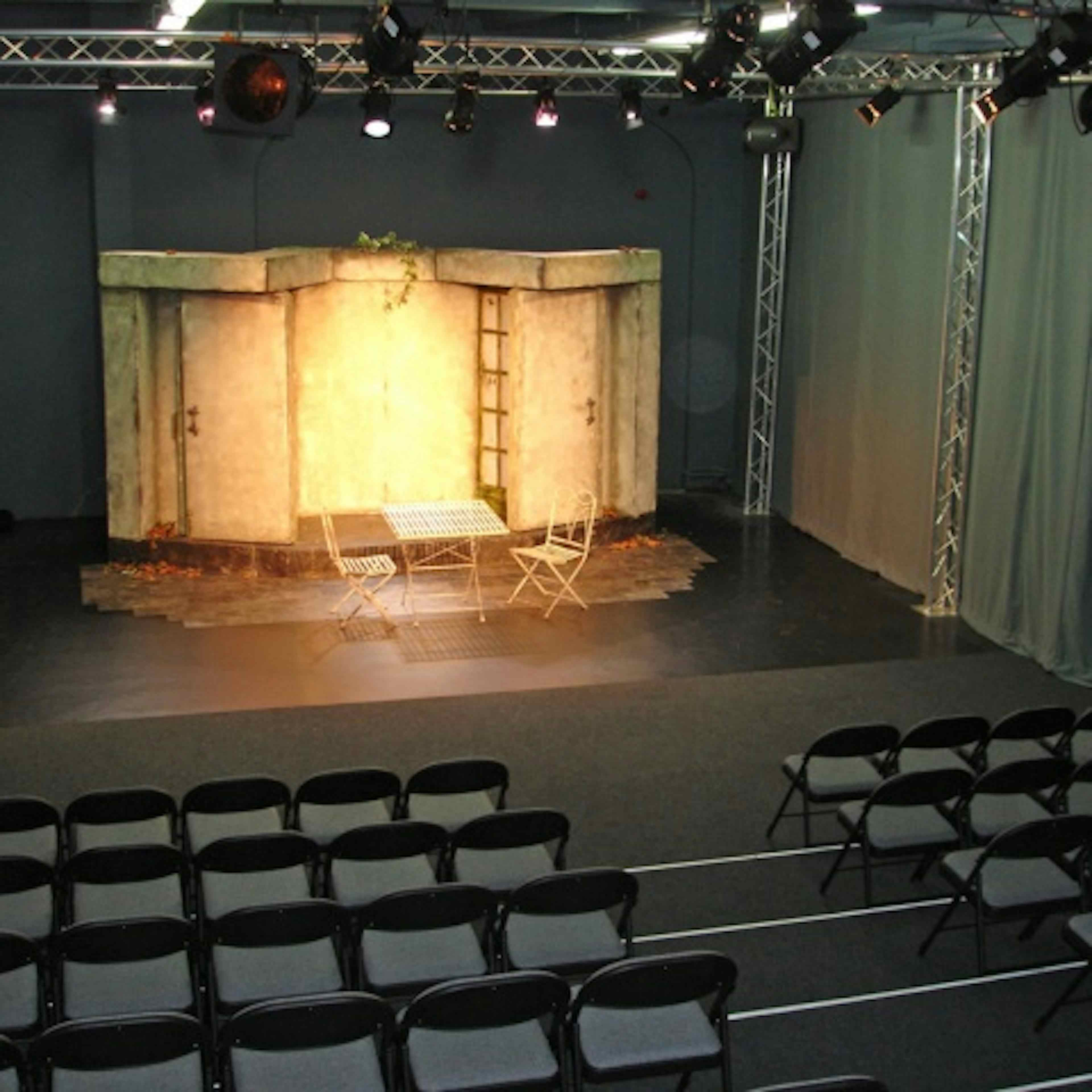 Hire | Courtyard Theatre