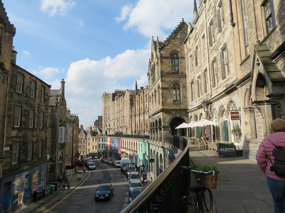 Edinburgh Quaker Meeting House - image 3