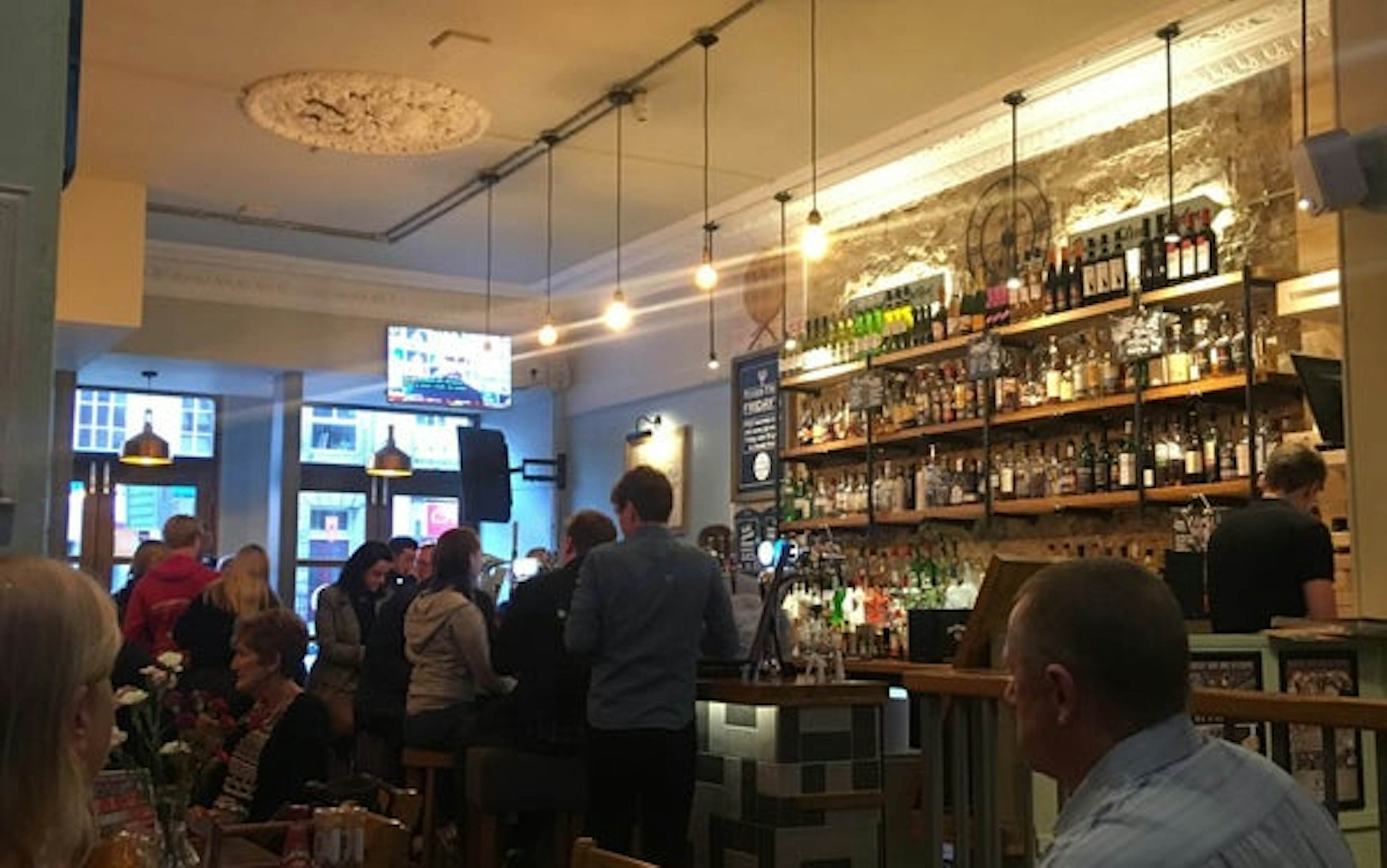 The Mercat Bar - Coates - Edinburgh ...