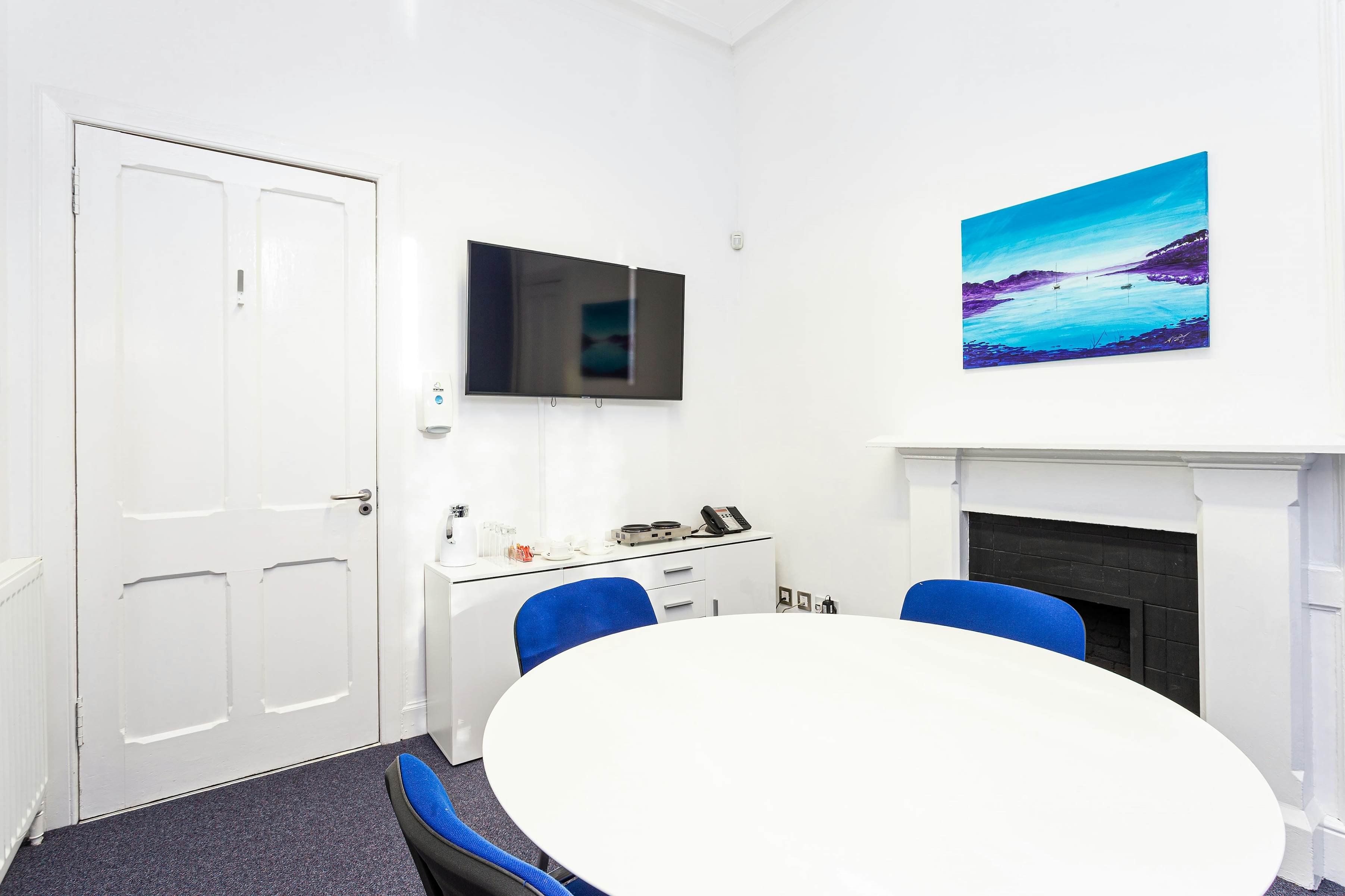 Meeting Rooms at Capital Business ...