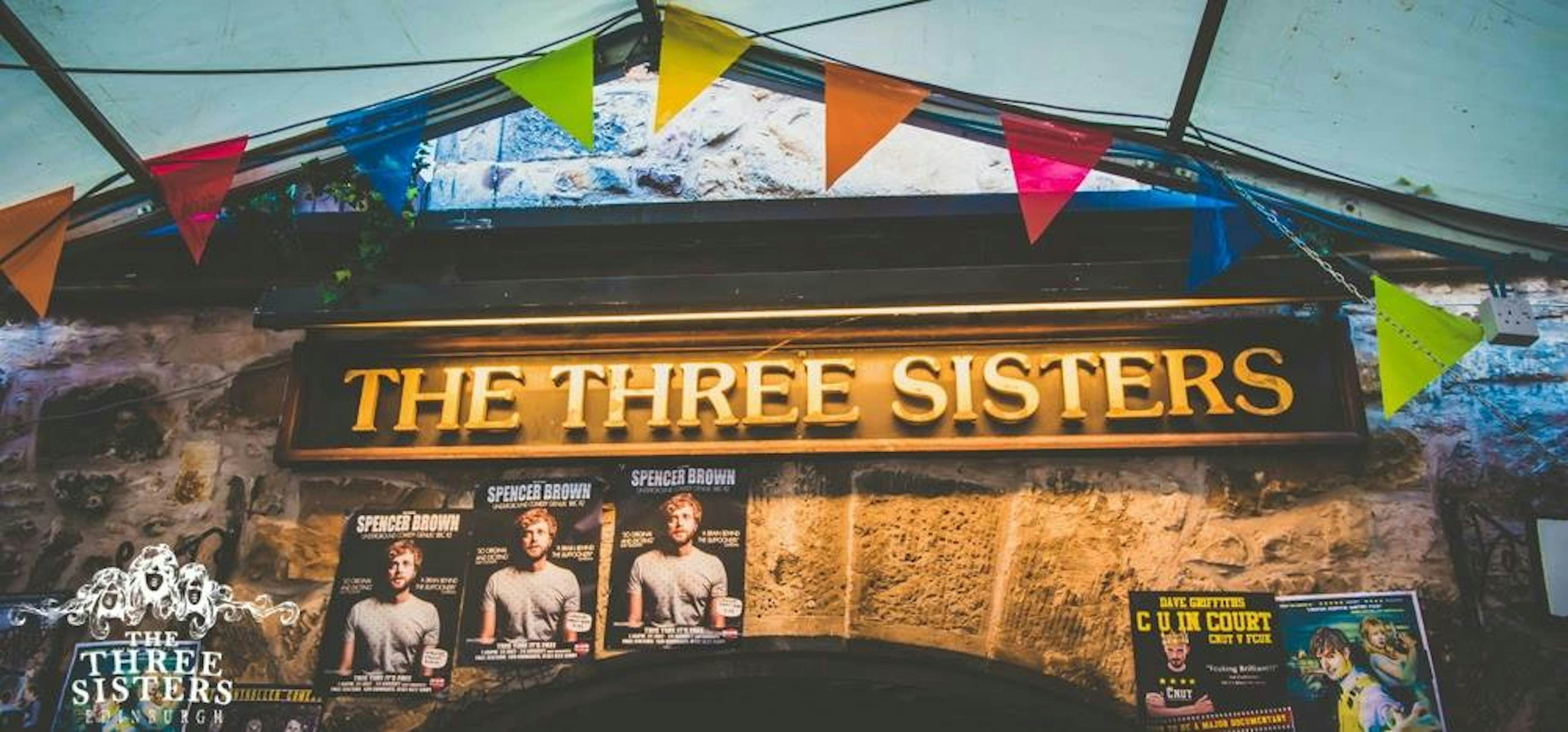 The Three Sisters Bar - >The Three Sisters</a>