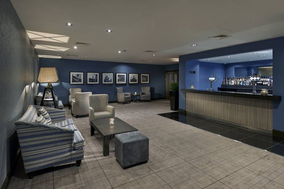 Village Hotel - Edinburgh - image 2