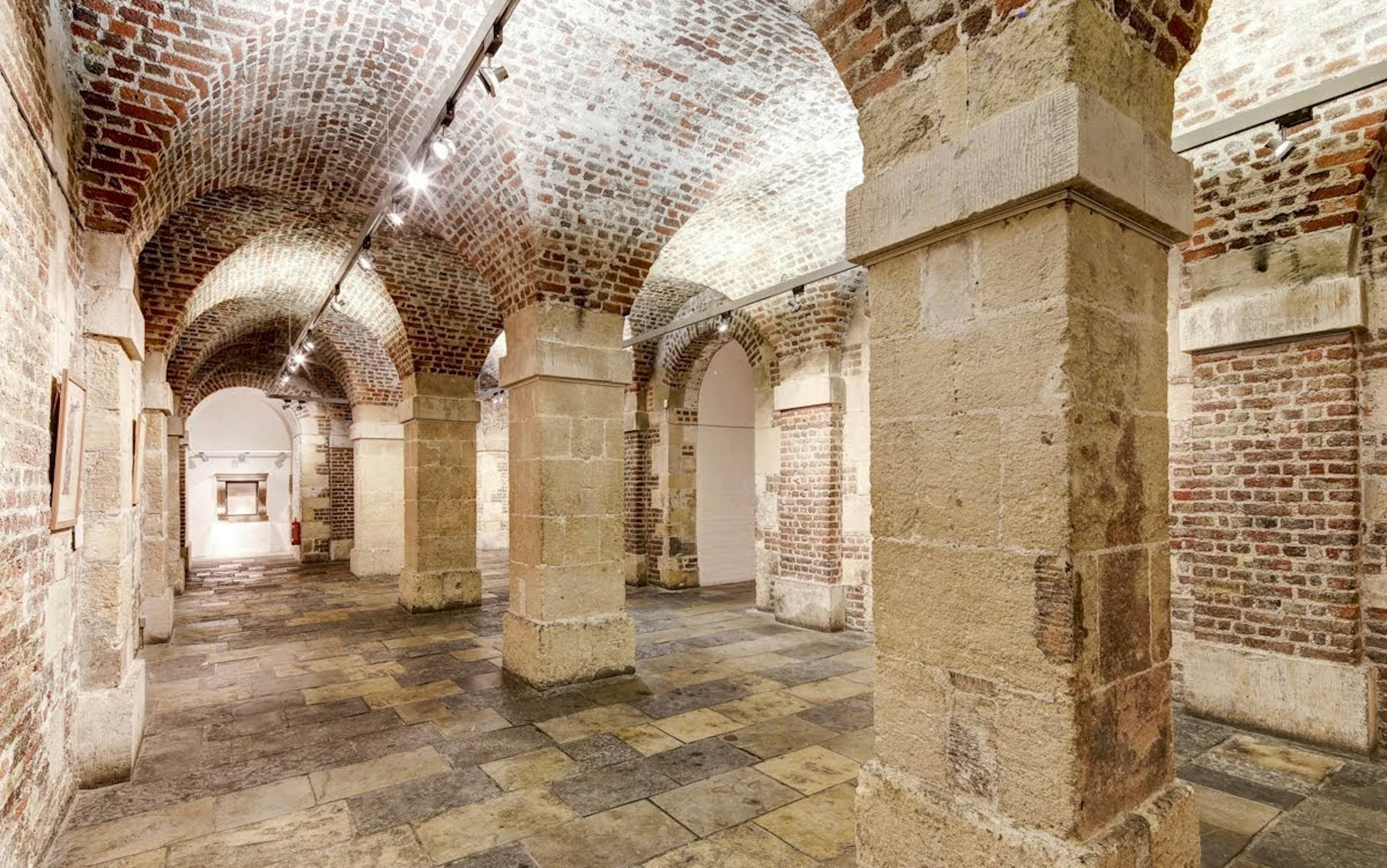 St Martin-in-the-Fields - The Gallery in the Crypt  image 1