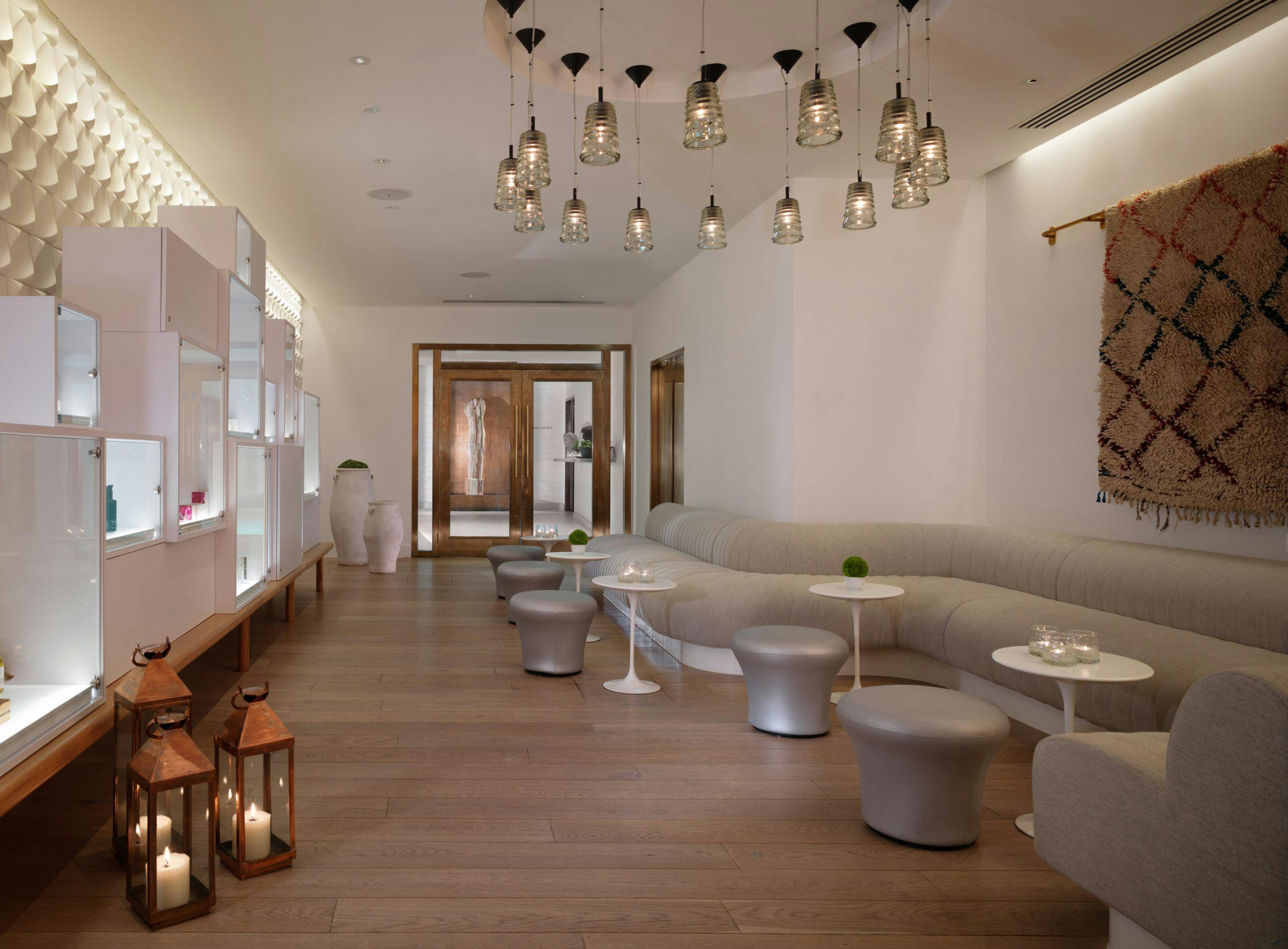Sea Containers London - image 1
