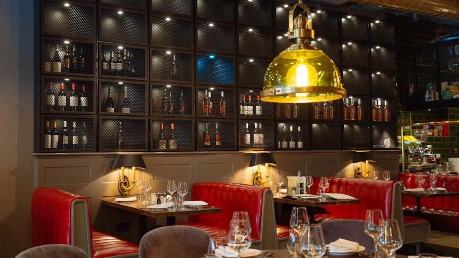 Kibele Restaurant & Bar - image 1