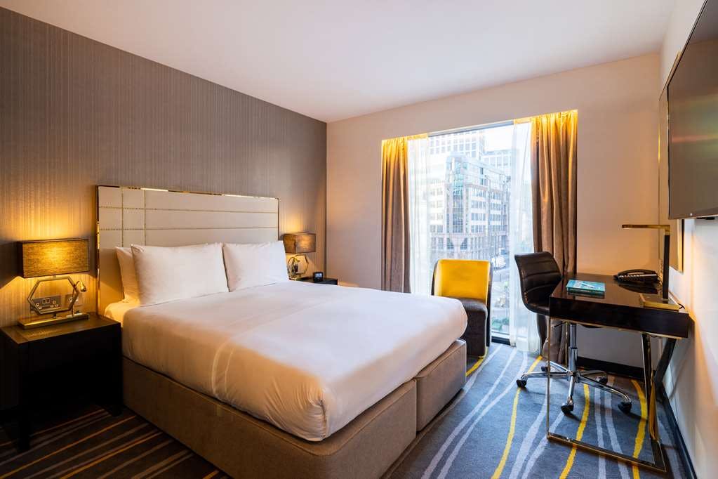 Hotel Saint London - image 1