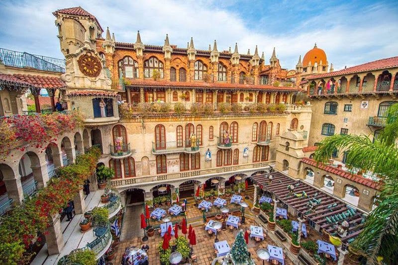 Mission Inn Hotel & Spa - image 2
