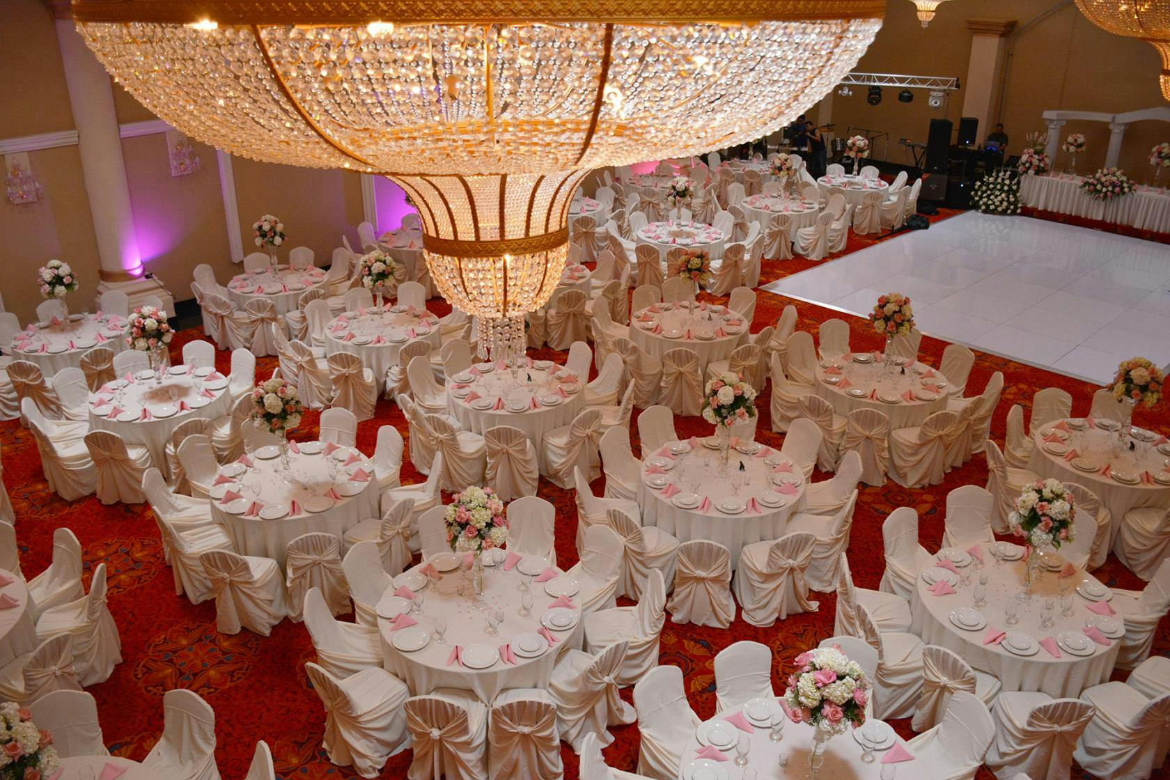 Salon Monarca - image 1
