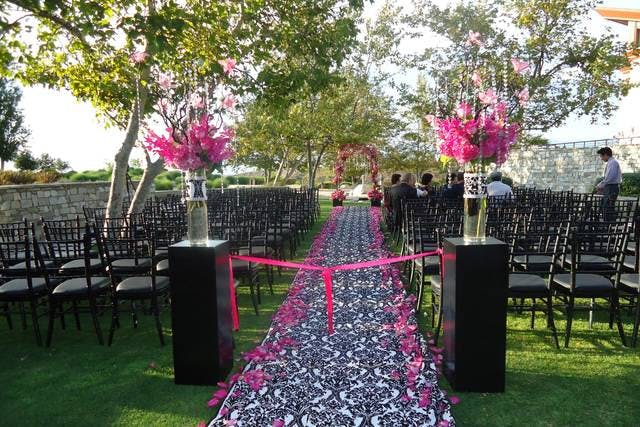 The Rose Gardens - image 1