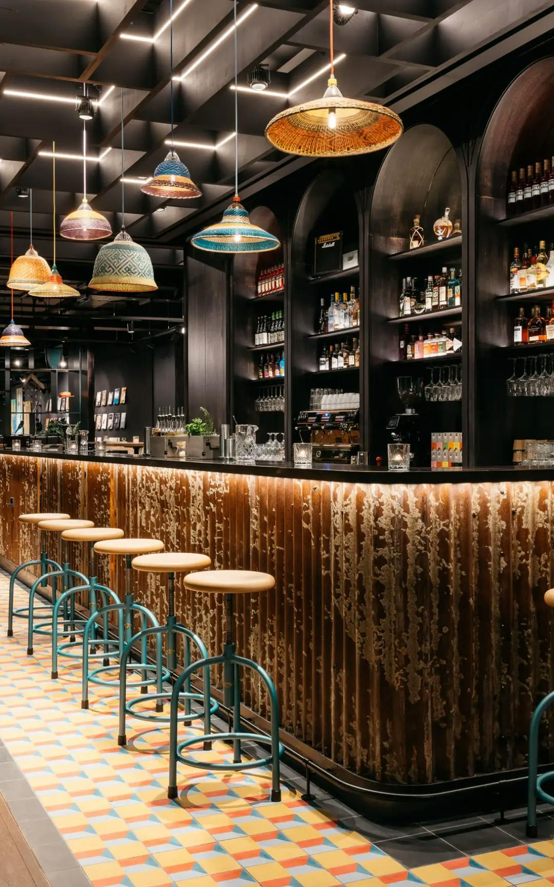 Ruby Zoe Hotel & Bar - image 1