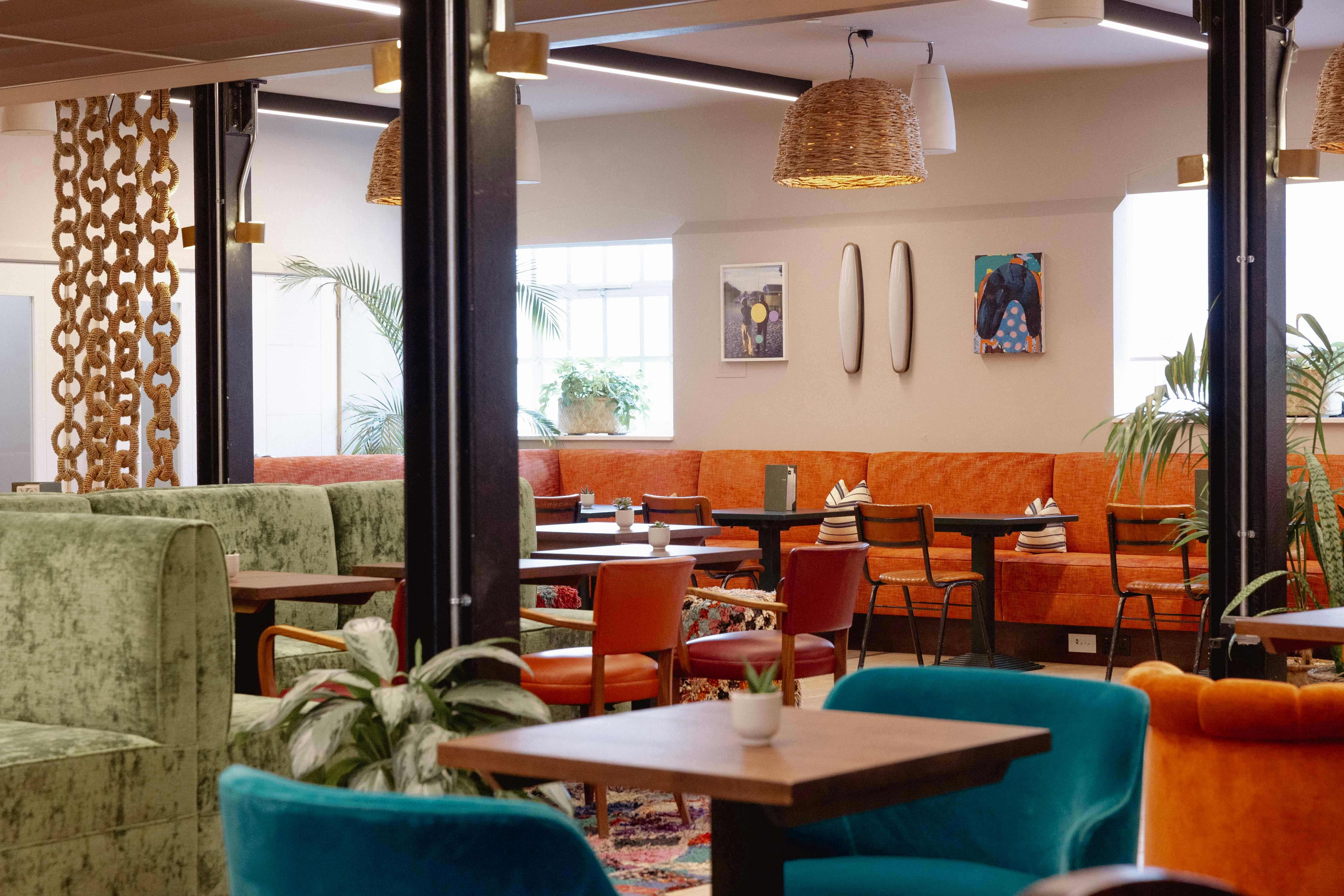 Ubuntu Lounge | The Conduit