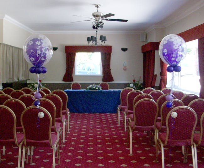 The Old Rose and Crown Hotel - image 1