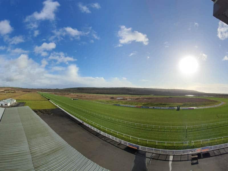 Ffos Las Racecourse - image 1