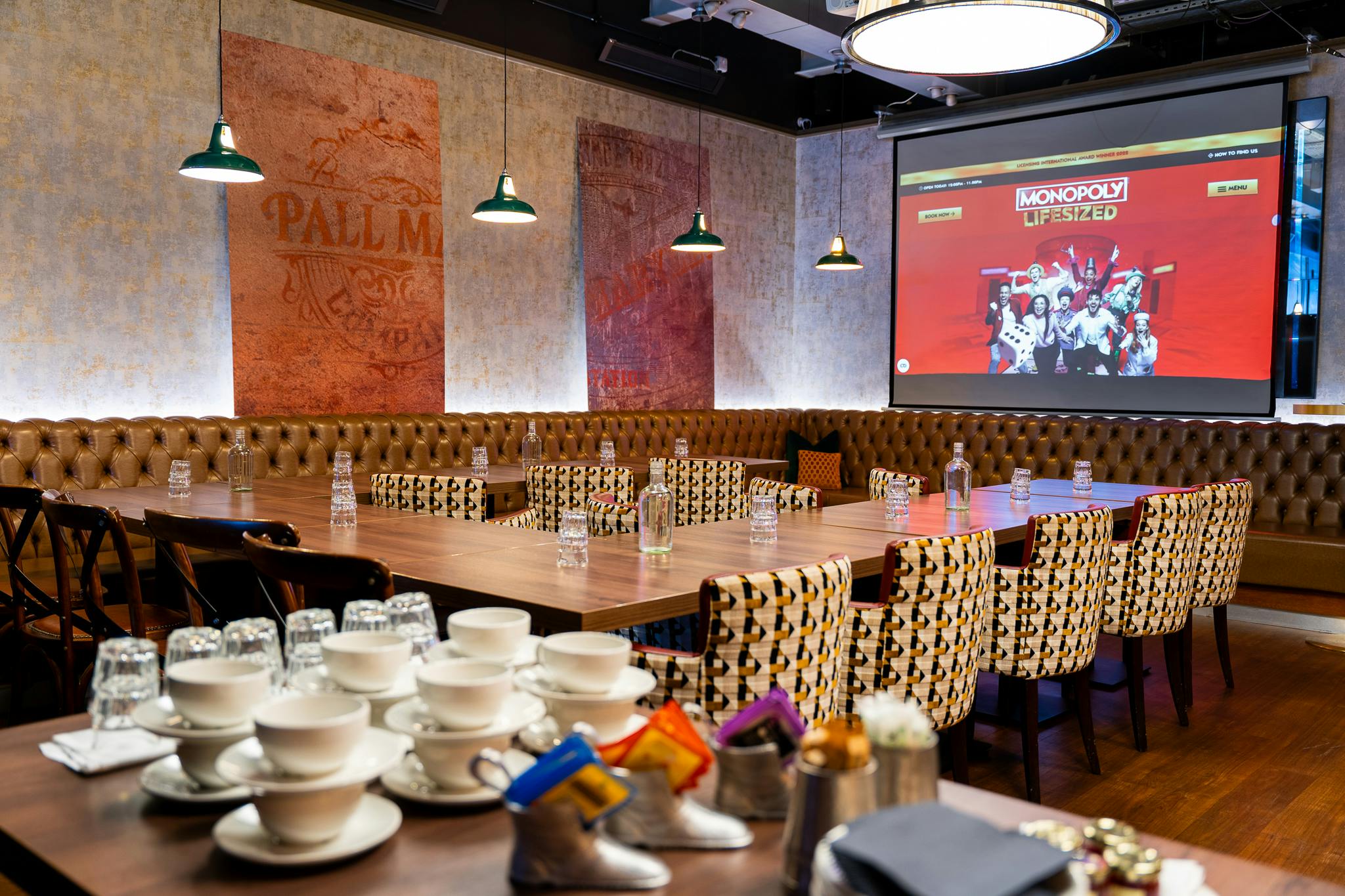 Top Hat Restaurant & Bar - image 3