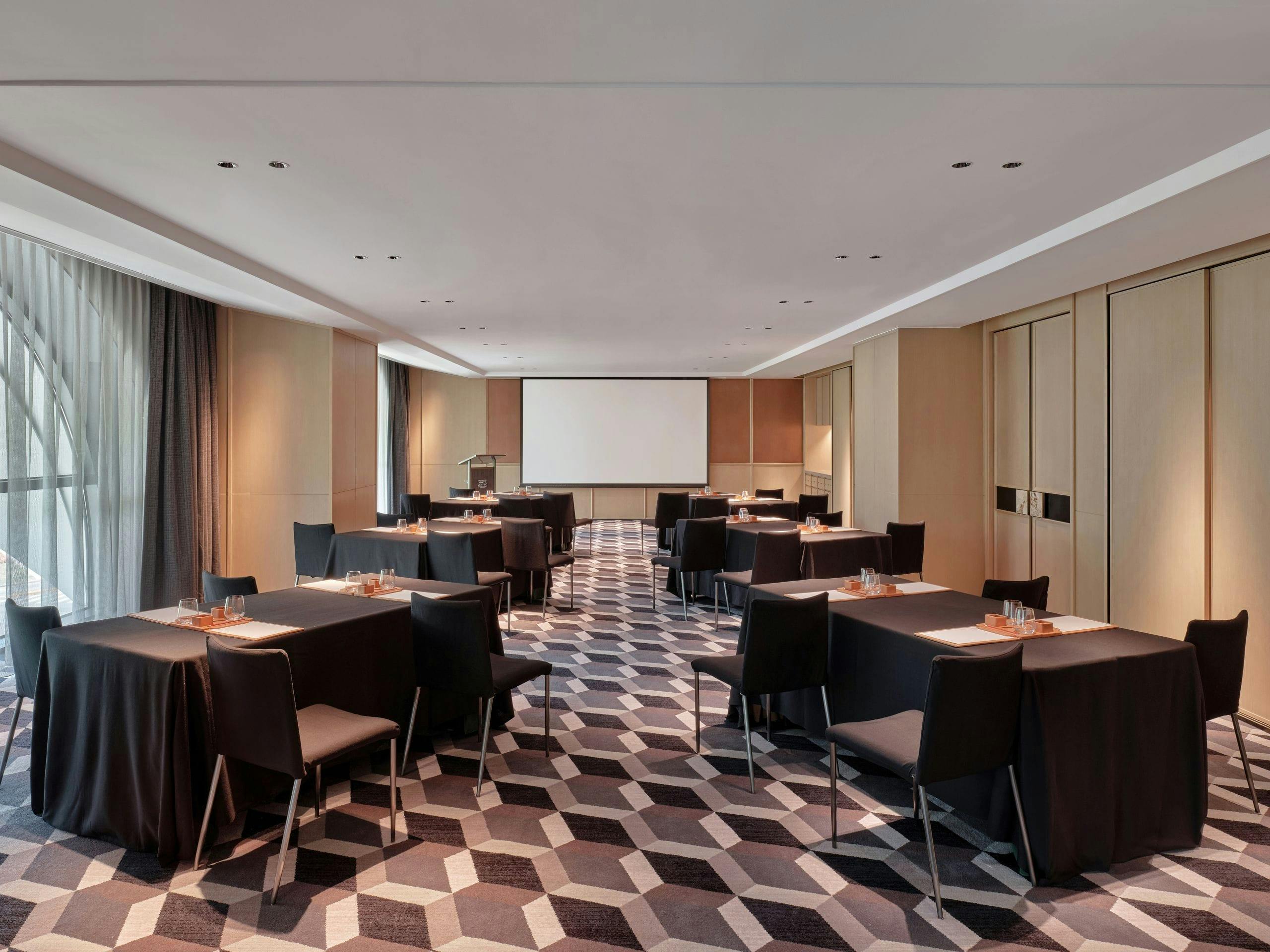 Shanghai Yacht Club & Resort - image 1