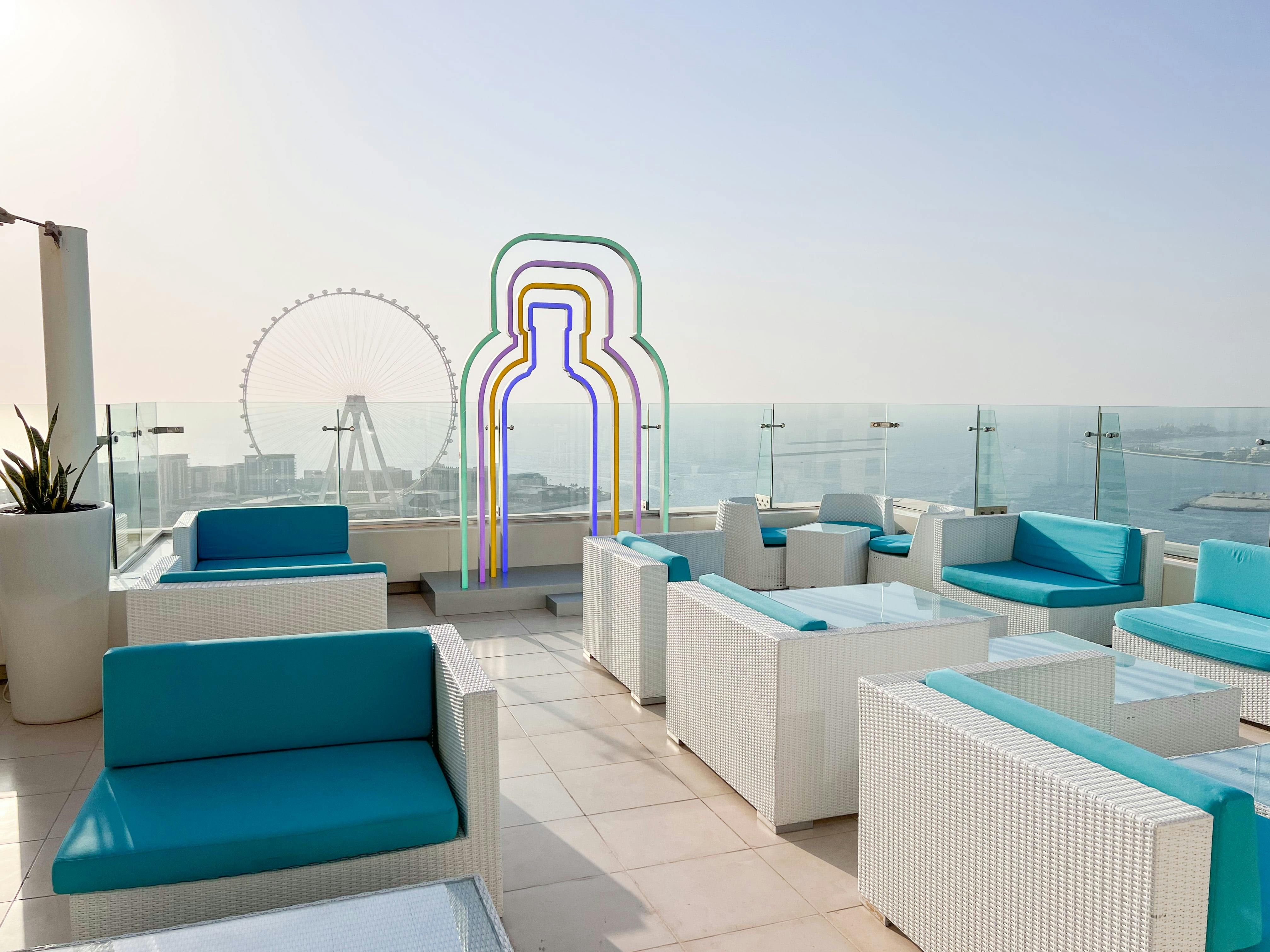 Hilton Dubai The Walk - image 1