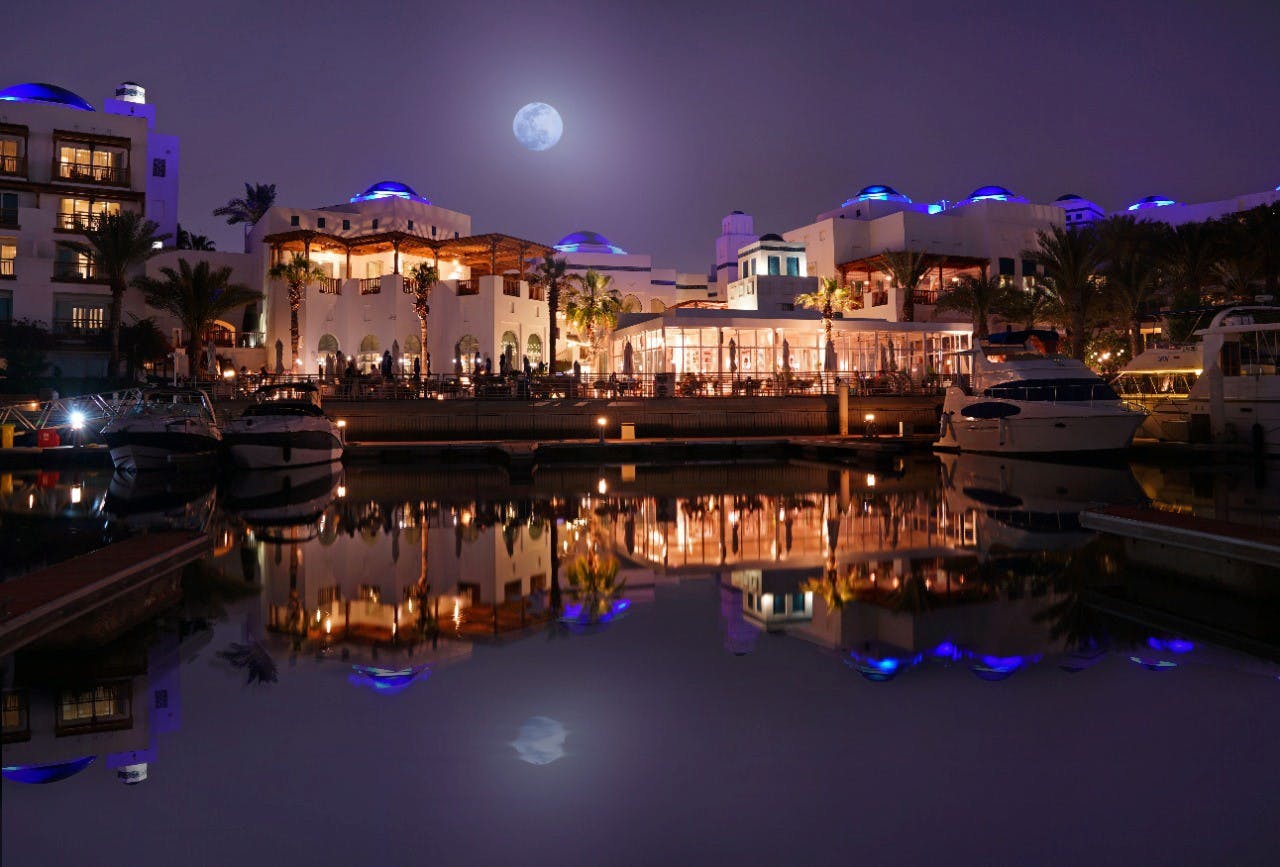 Dubai Creek Resort - image 1