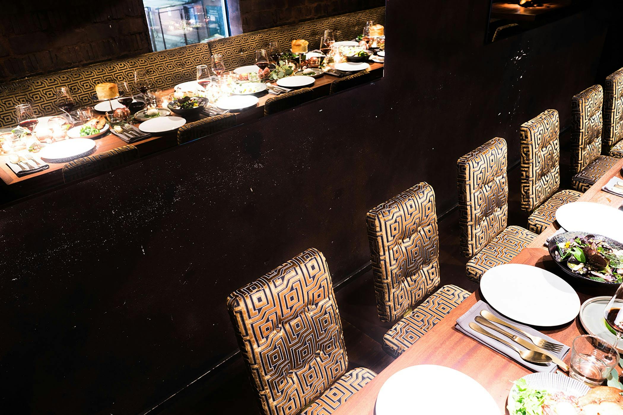 Crackers Private Dining Room - image 3