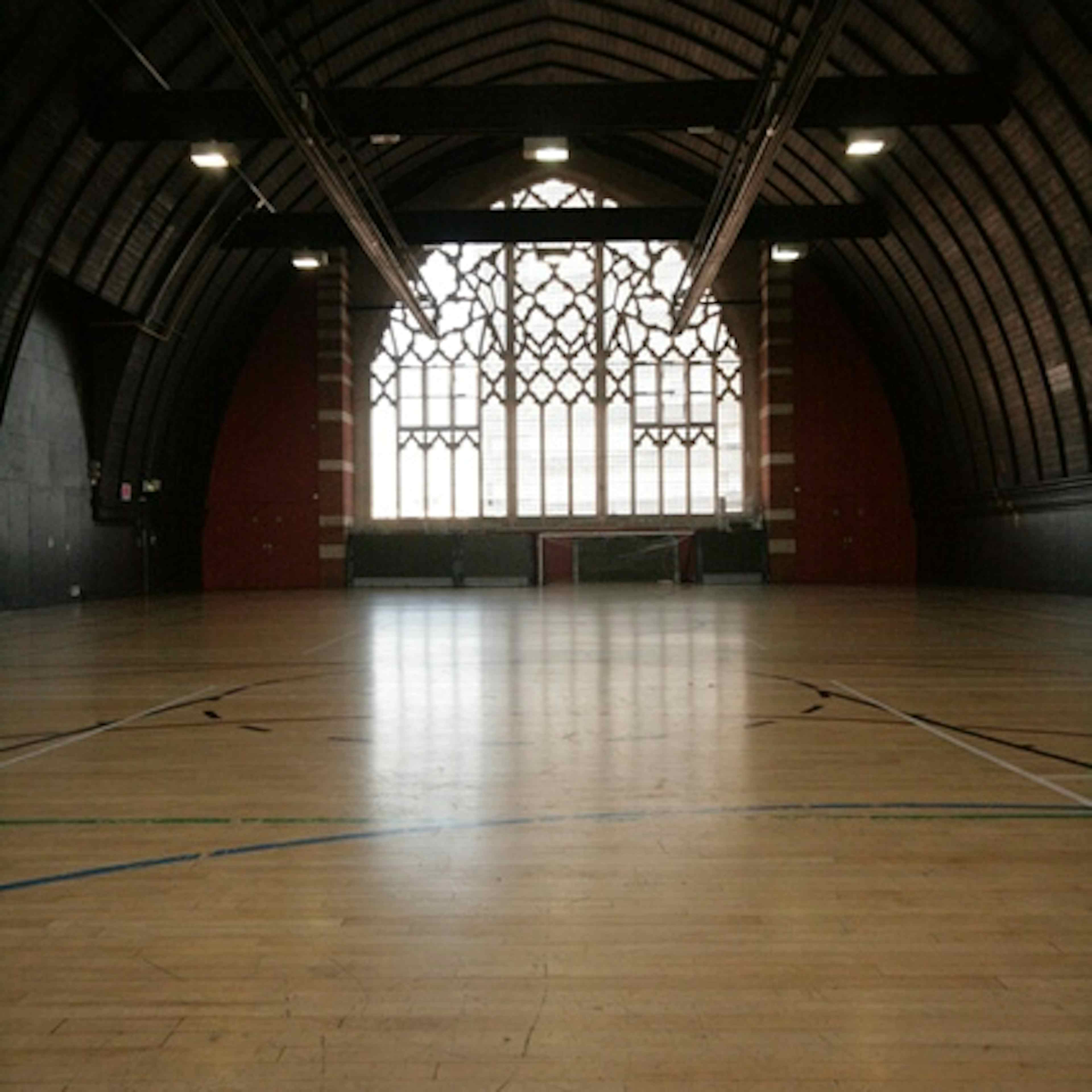 The Harrow Club - Sports Hall image 3