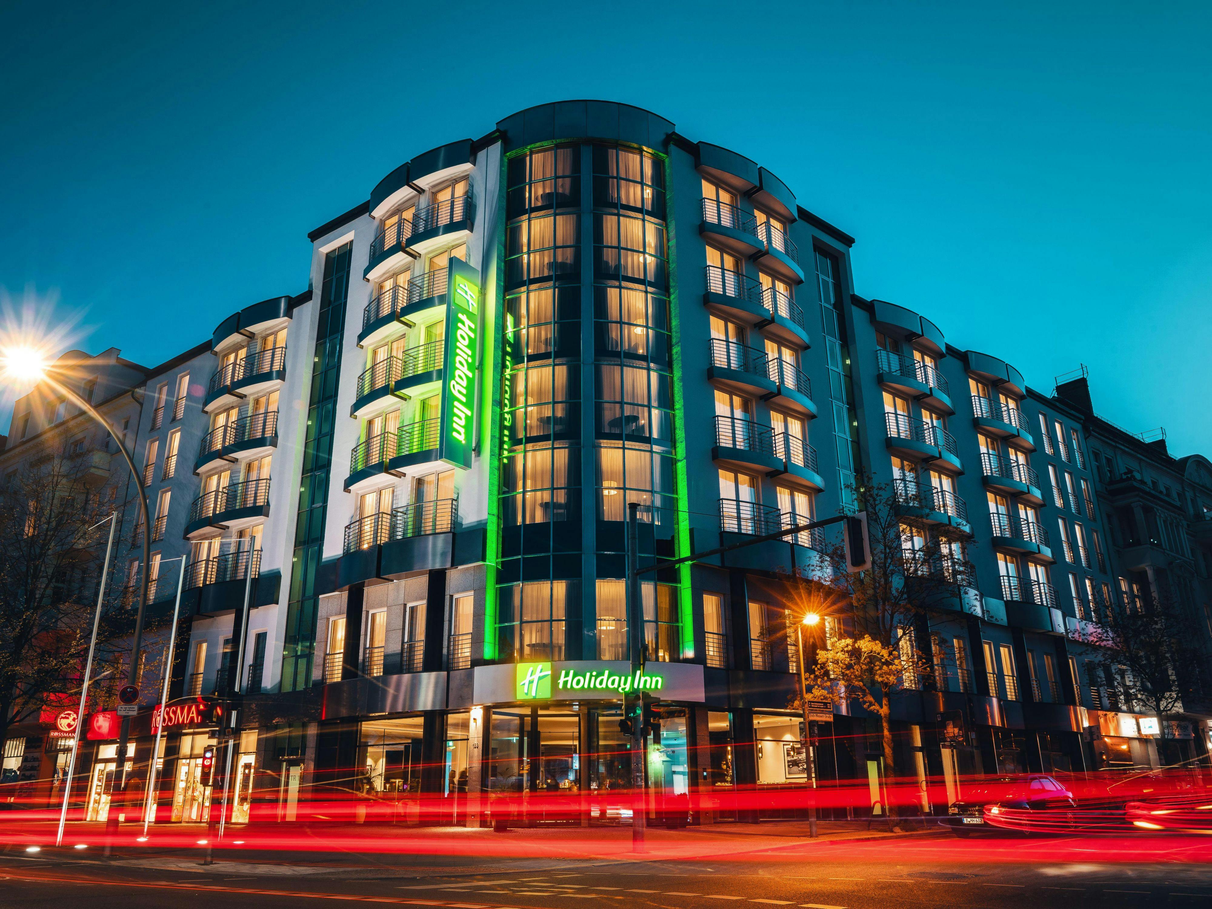 Holiday Inn Berlin City Center East Prenzlauer Berg - image 1