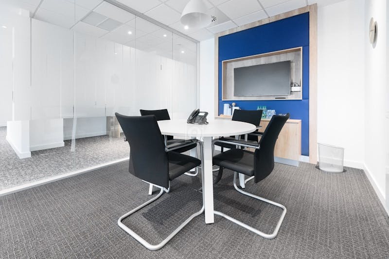 Regus Office Space - image 1