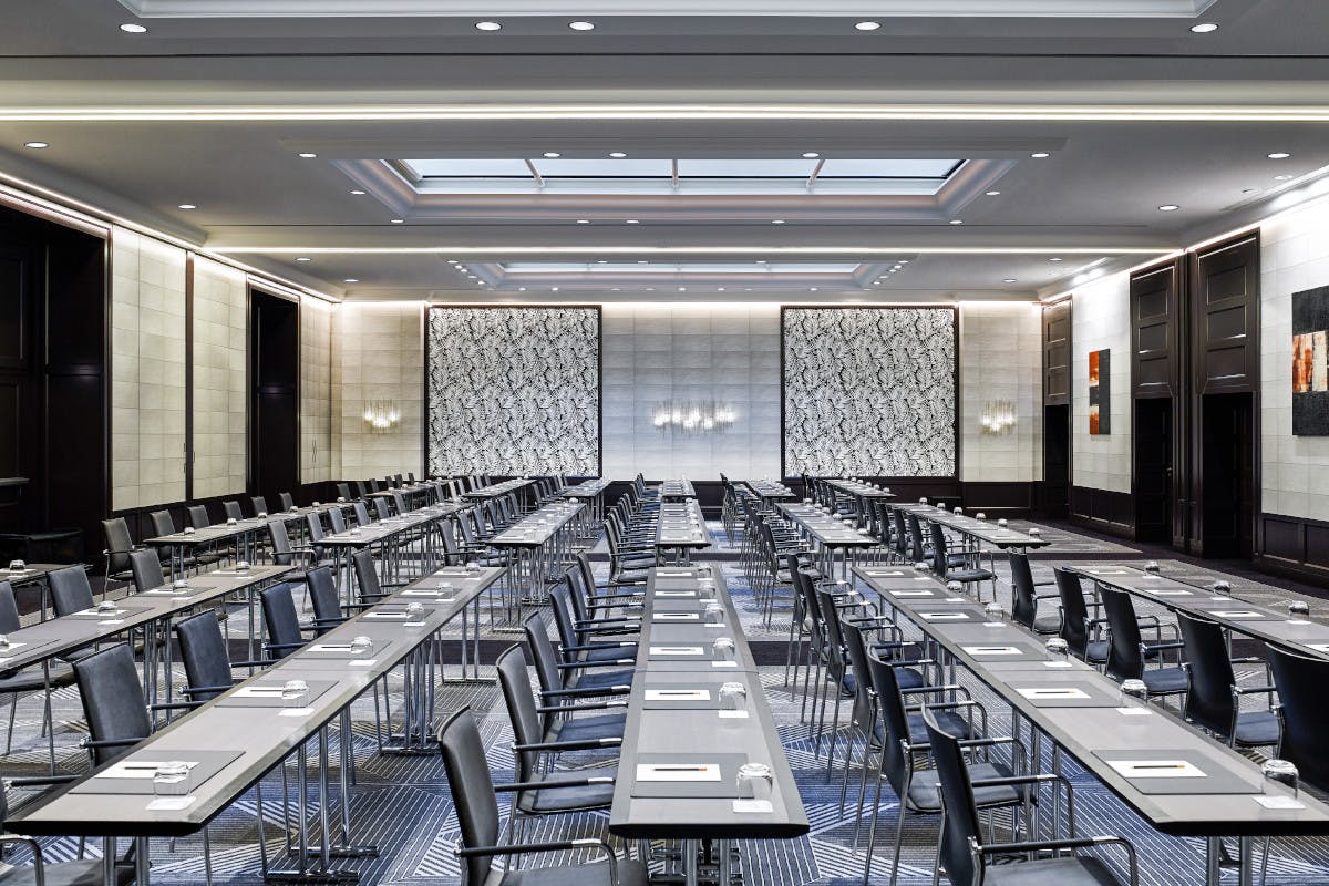 Sofitel Frankfurt Opera - image 1