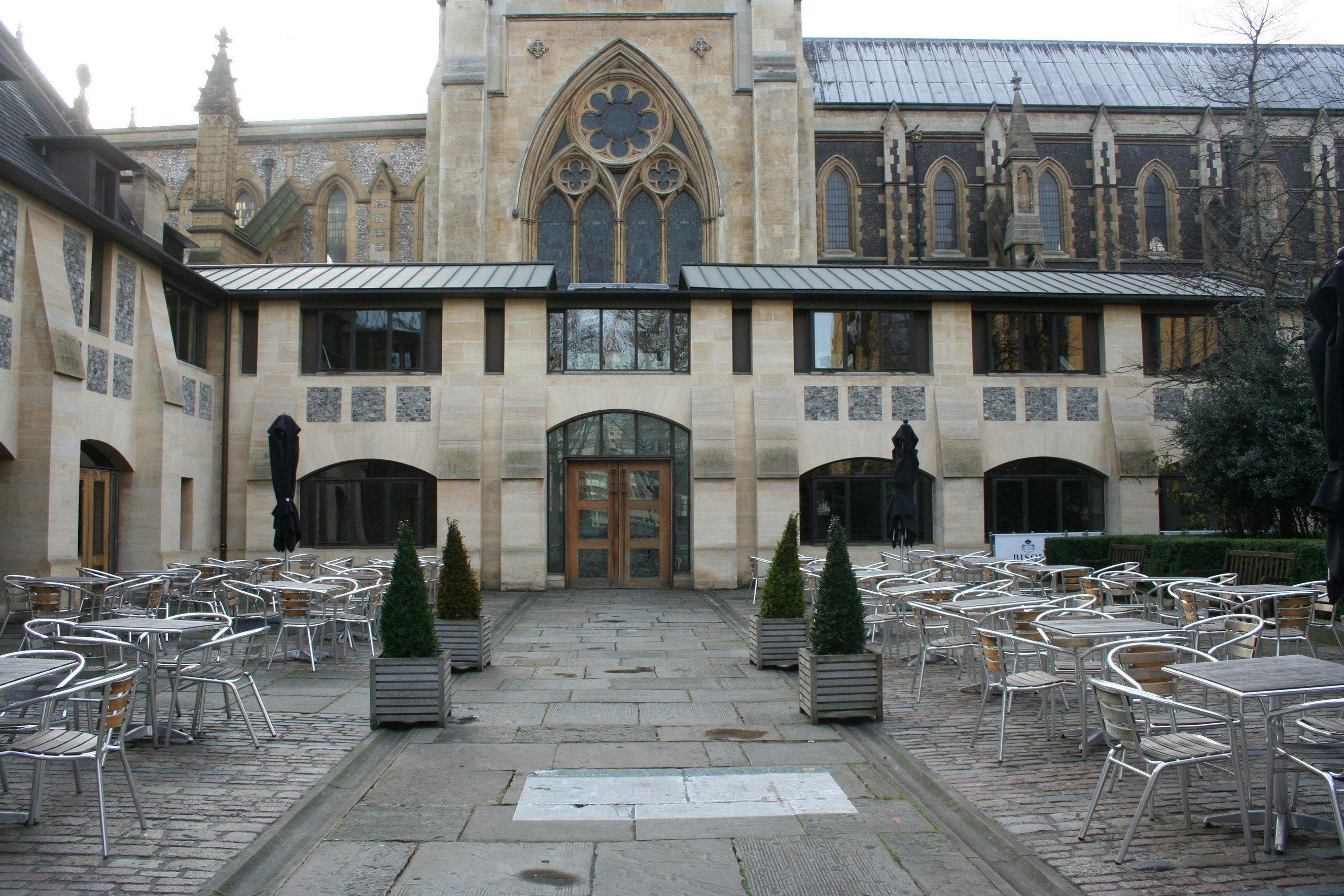 Southwark Cathedral - Millennium Courtyard image 2