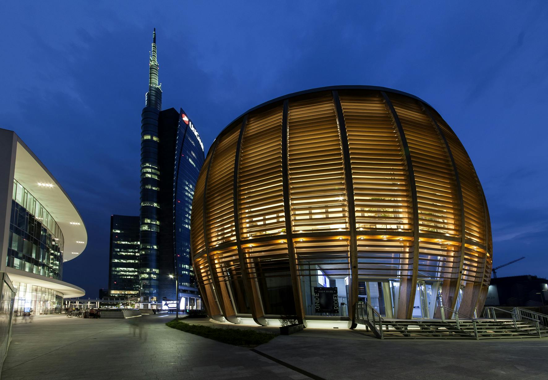 UniCredit Pavilion - image 1