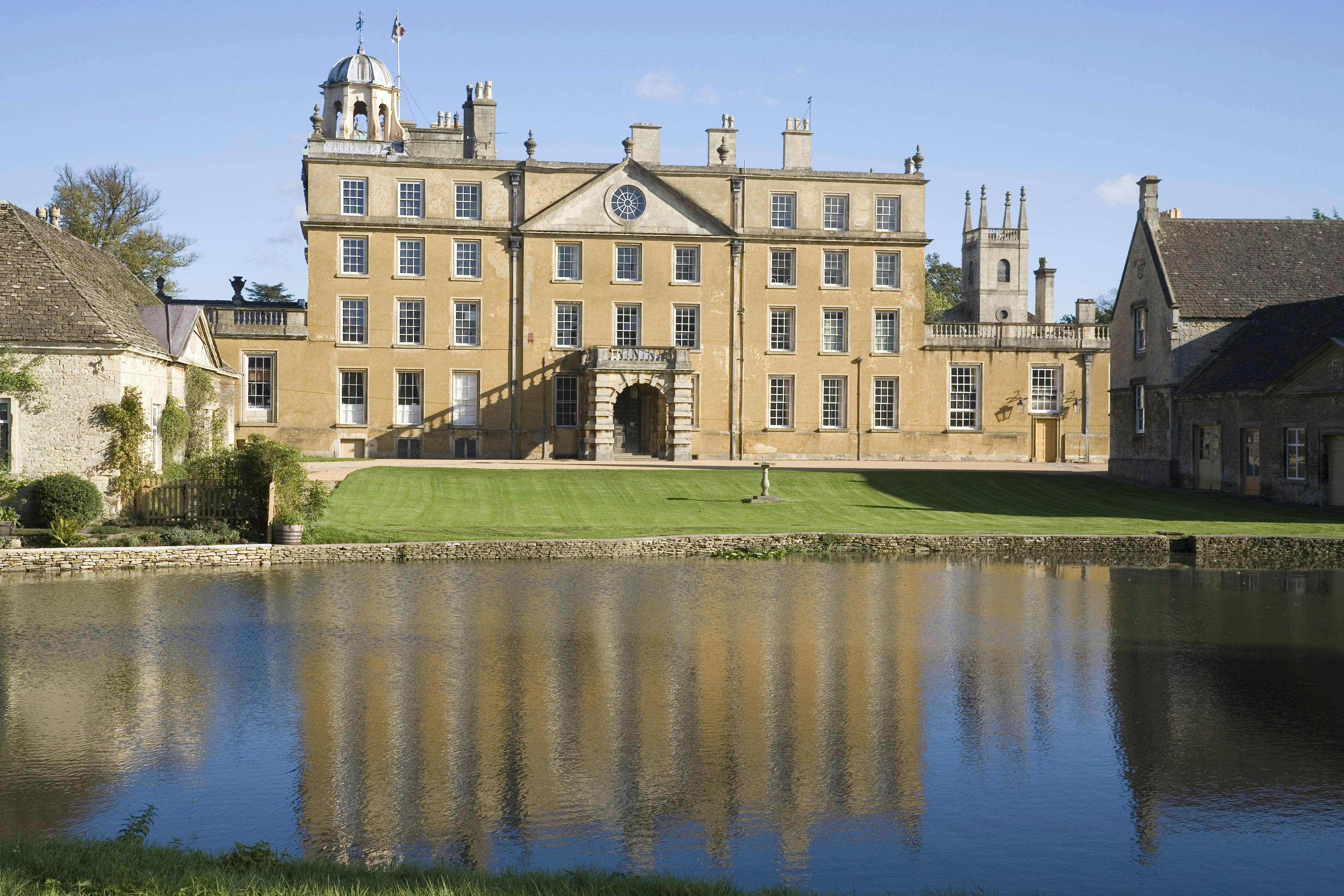 Badminton Estate - image 1