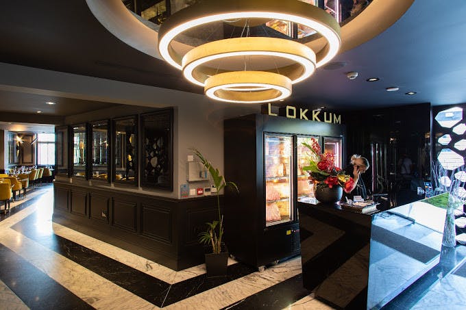 Lokkum Bar & Grill - image 1