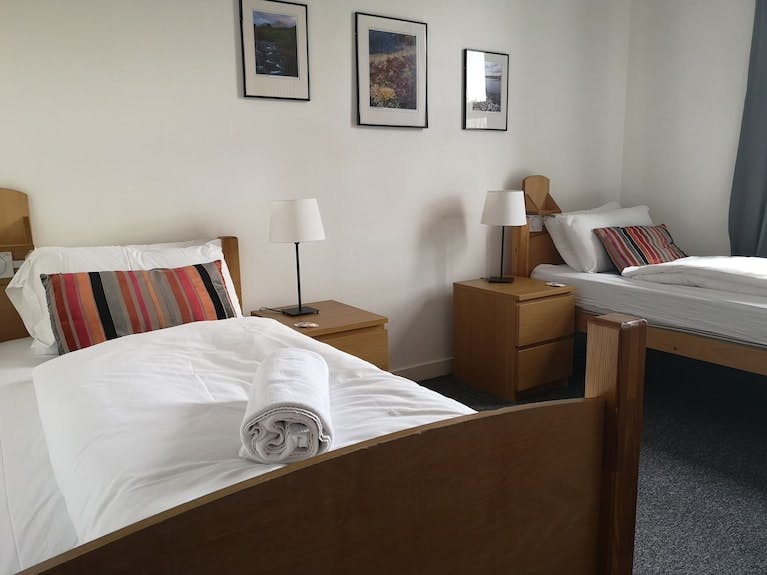 Edinburgh Central Accommodation - image 1