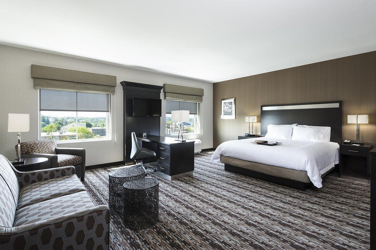 Residence Inn Portsmouth Downtown/Waterfront - image 1