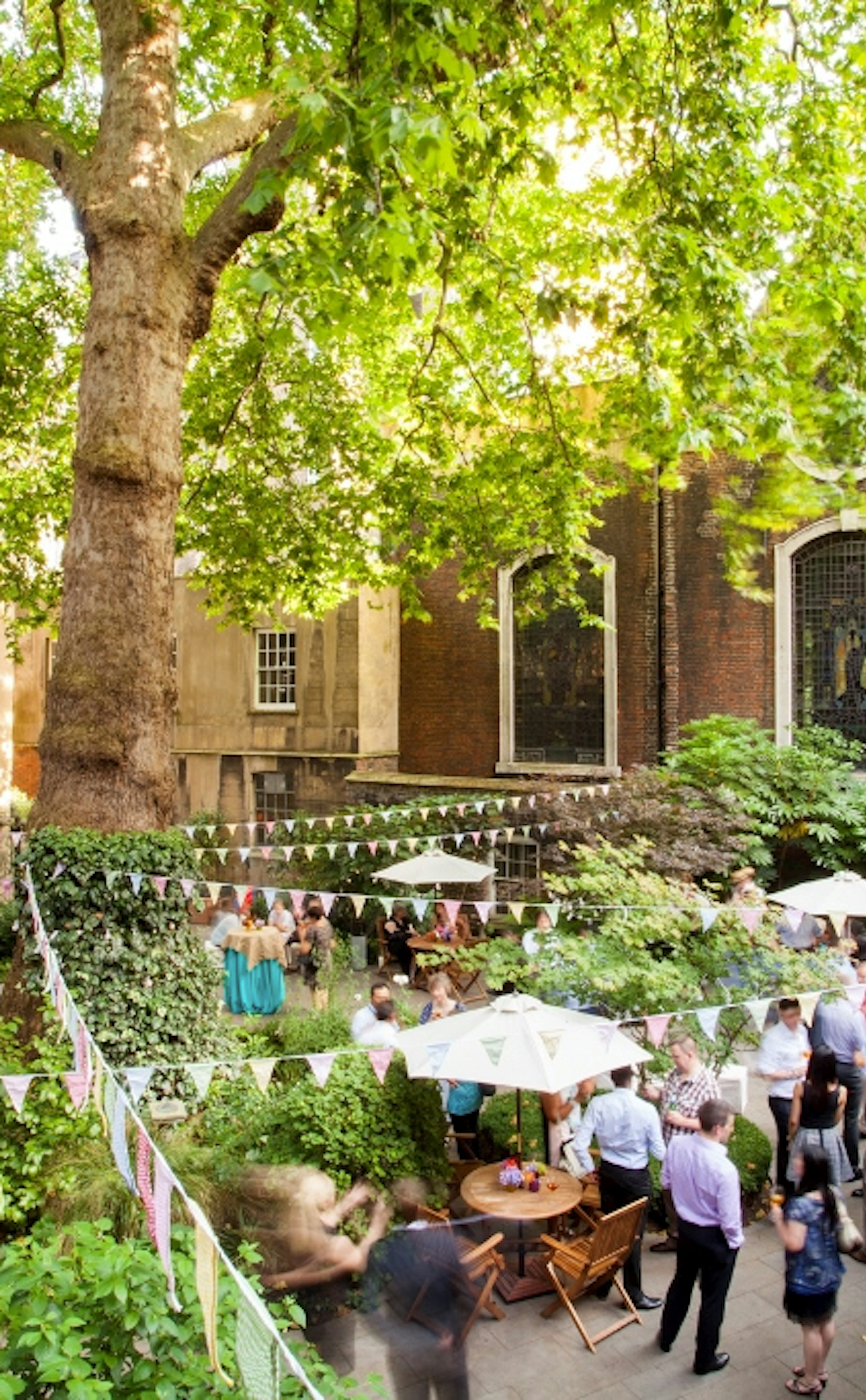 Civil Partnership Venues - Stationers' Hall and Garden