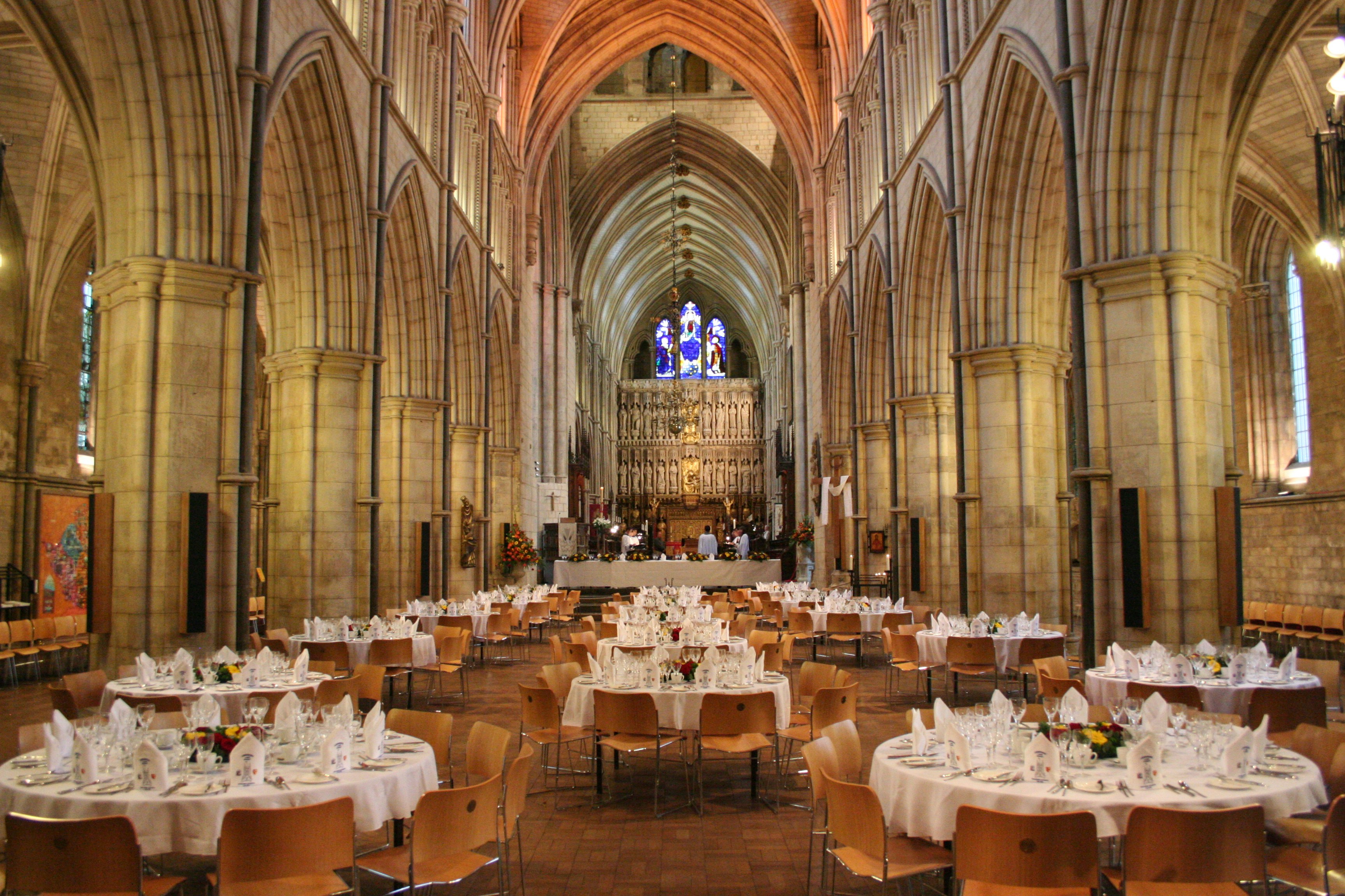Southwark Cathedral - The Nave image 2