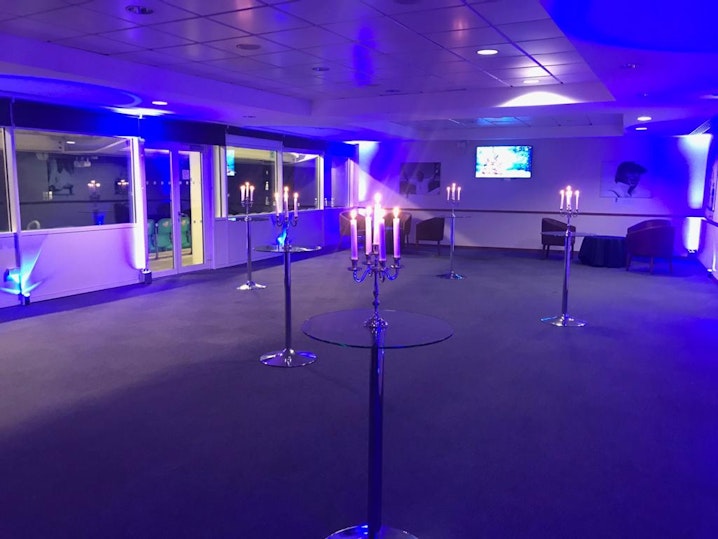 Kia Oval - England Room image 1