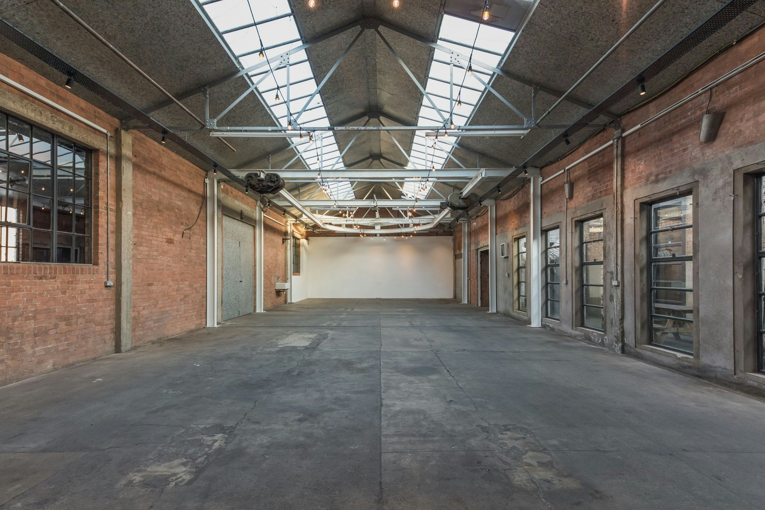 Hoxton Docks - Atrium image 7