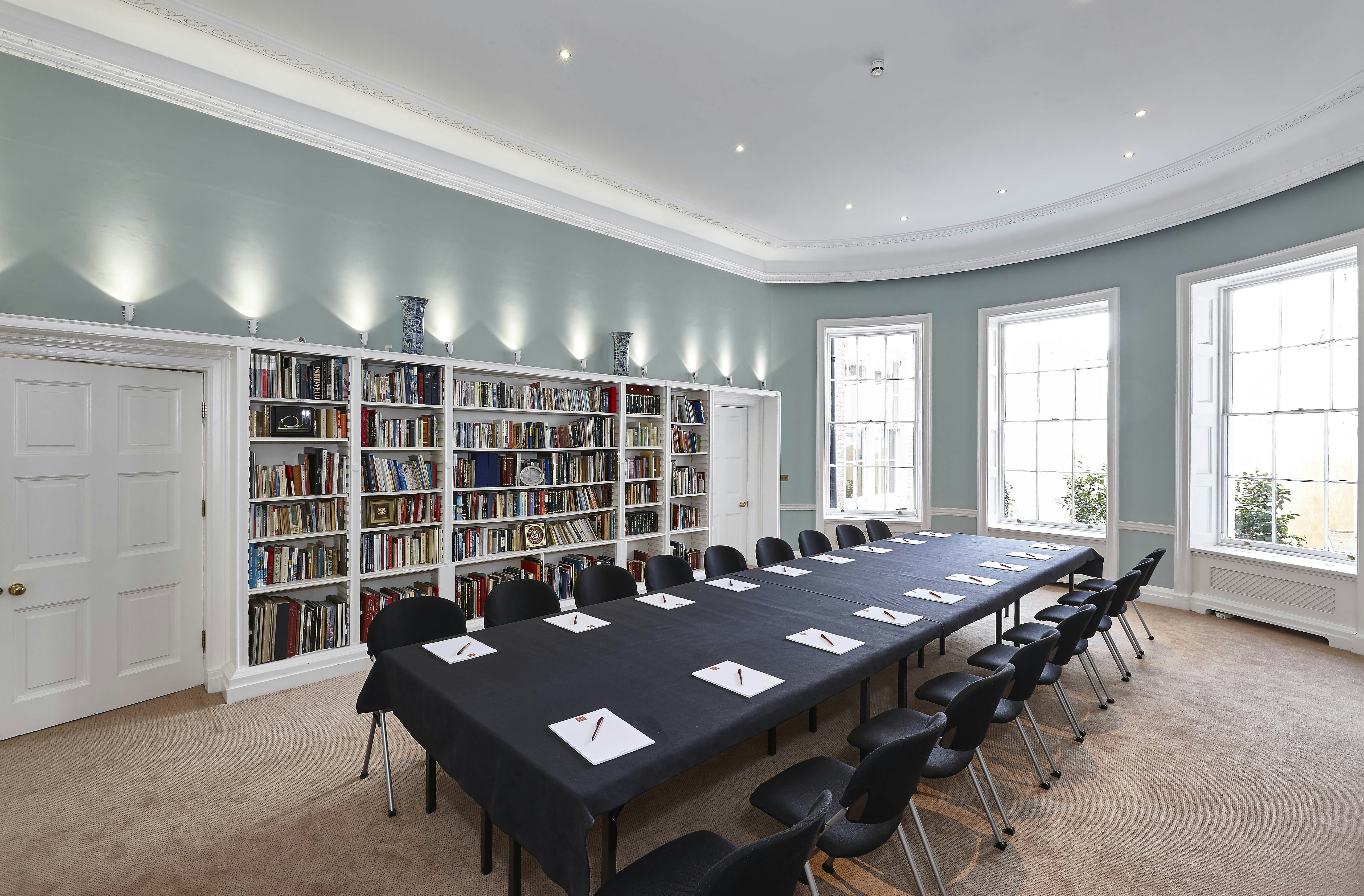 Asia House - Library image 4