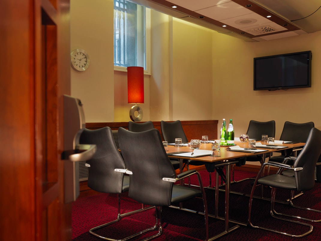 Business | Barry Room 