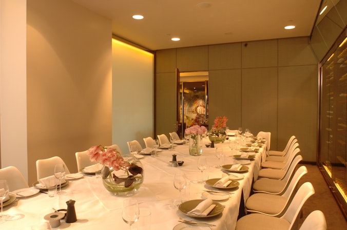 Plateau - Wine Room image 3