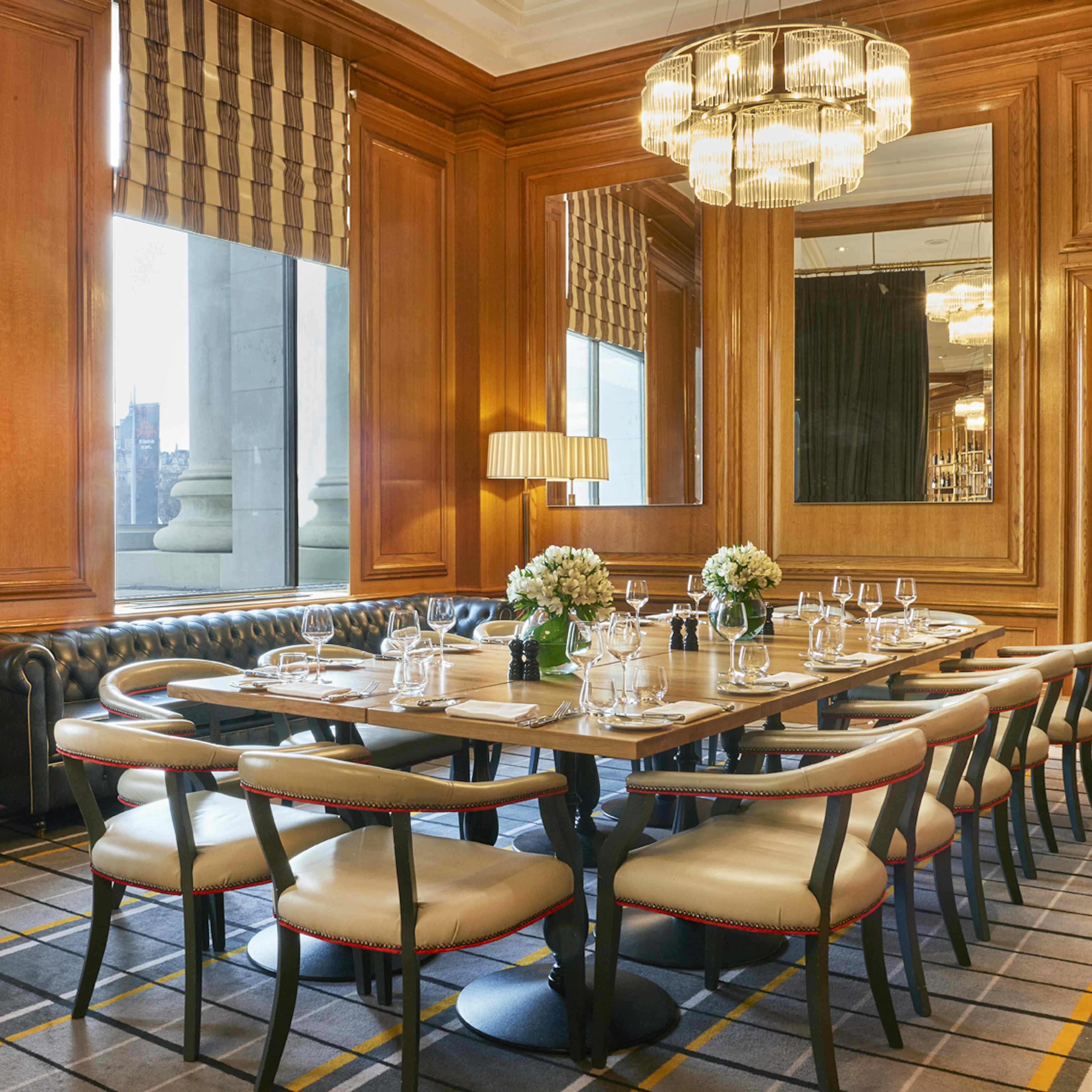 London Marriott Hotel County Hall - Gillray's Steakhouse image 3