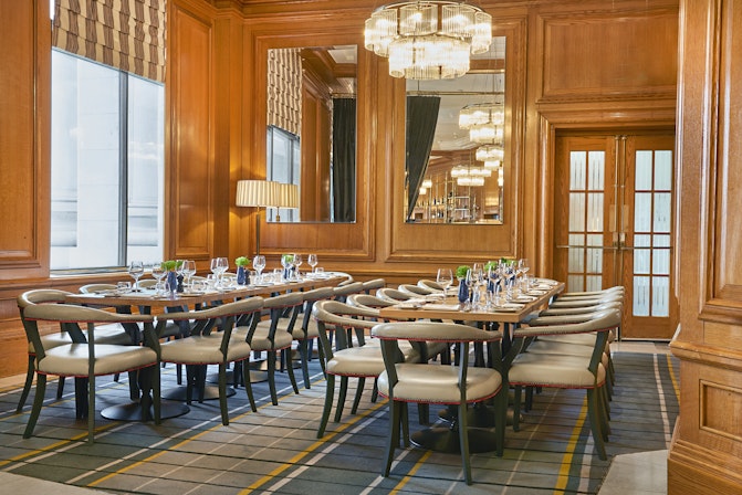 London Marriott Hotel County Hall - Gillray's Steakhouse image 3