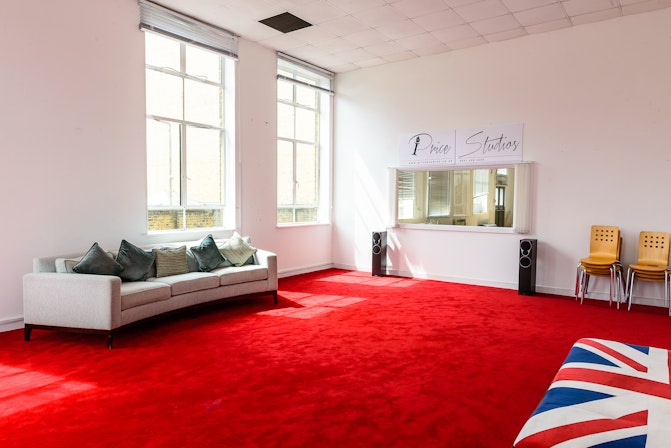 Price Studios Ltd - image 3