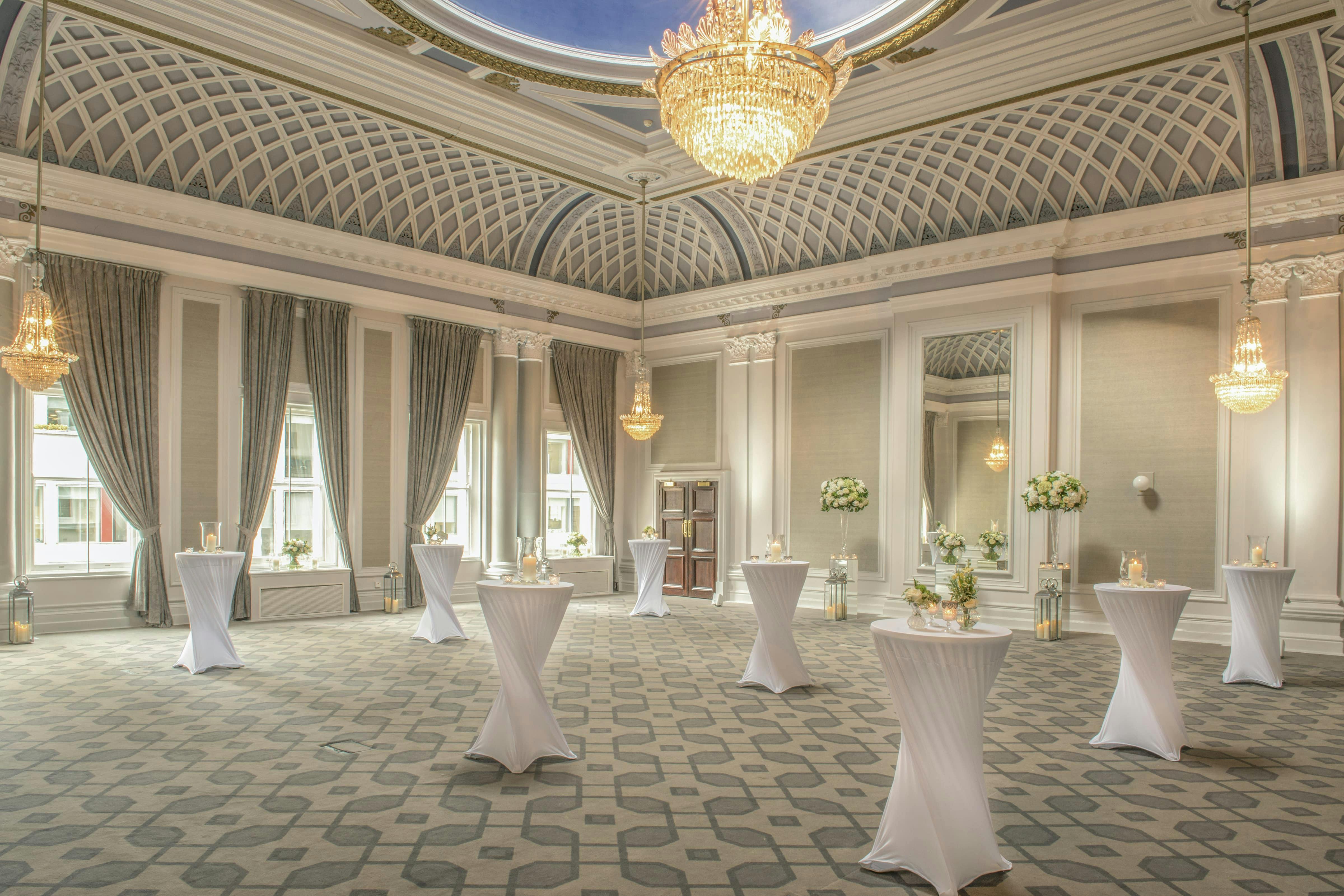 Crown Cornwall Suites Grand Connaught Rooms Book Now