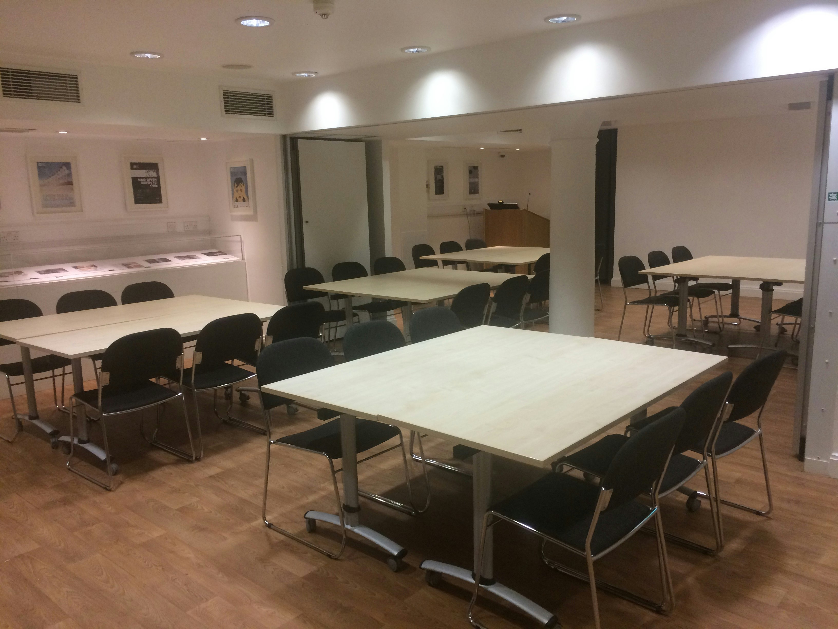 esea contemporary - esea Studio image 6