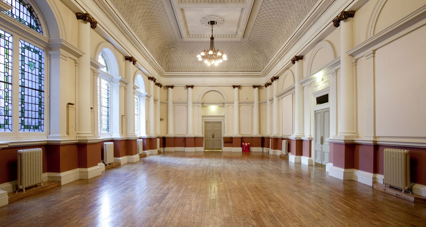 Shoreditch Town Hall - Council Chamber image 5