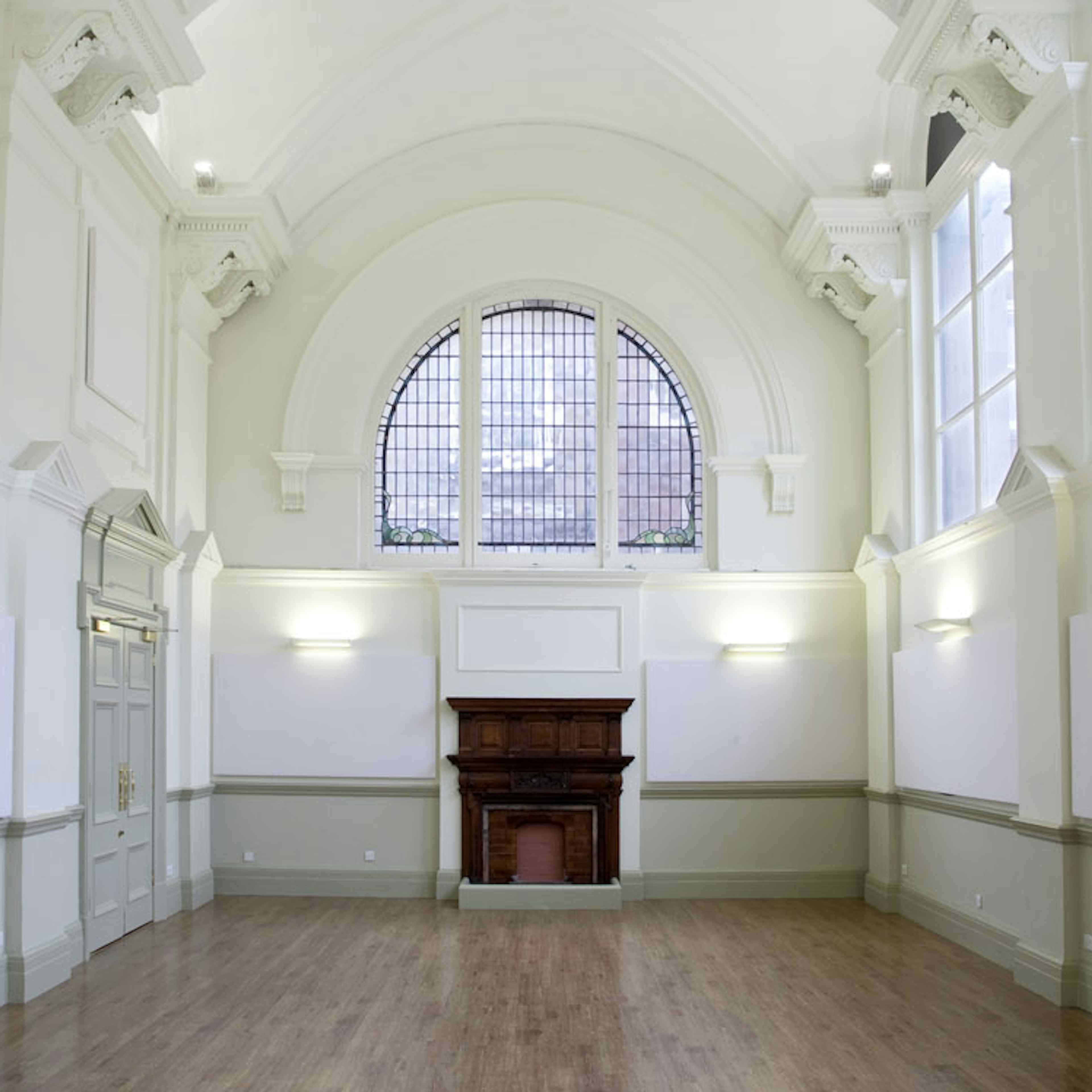 Shoreditch Town Hall - Large Committee Room image 2
